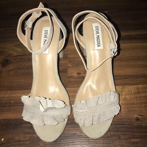 Steve Madden Dolores heels